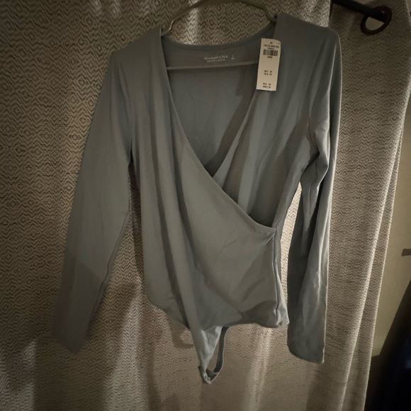 Abercrombie long sleeve bodysuit - Picture 1 of 4